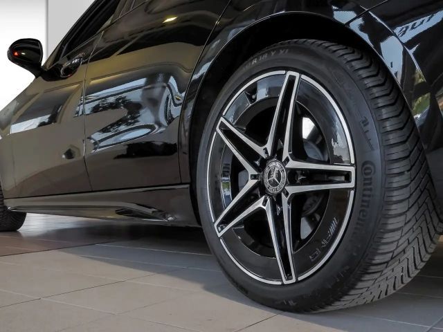 Mercedes-Benz C 220 AMG Line C 220 d