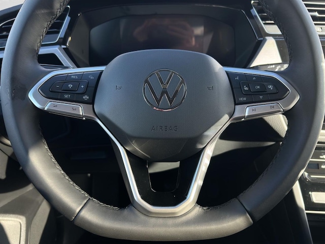 Volkswagen Touran 1.5 TSI DSG R-Line