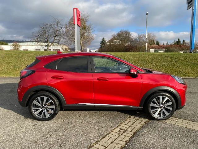 Ford Puma EcoBoost Titanium