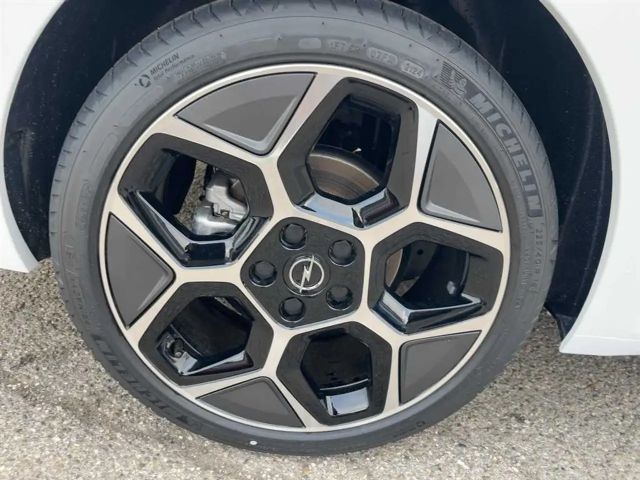 Opel Astra Sports Tourer Ultimate