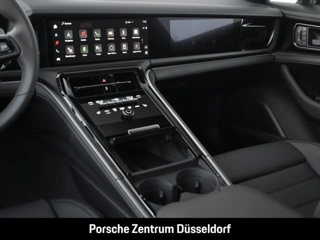 Porsche Panamera 4 E-Hybrid