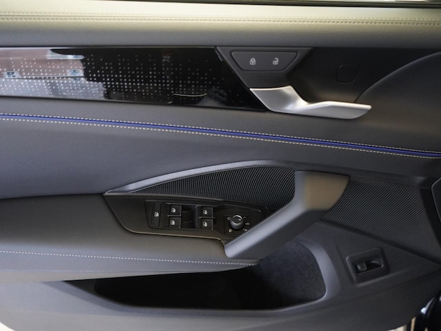 Volkswagen Tiguan R-Line Style