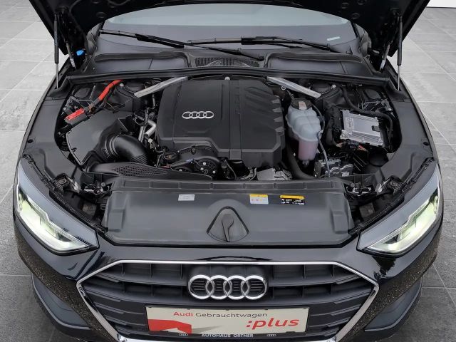 Audi A4 35 TFSI Sedan
