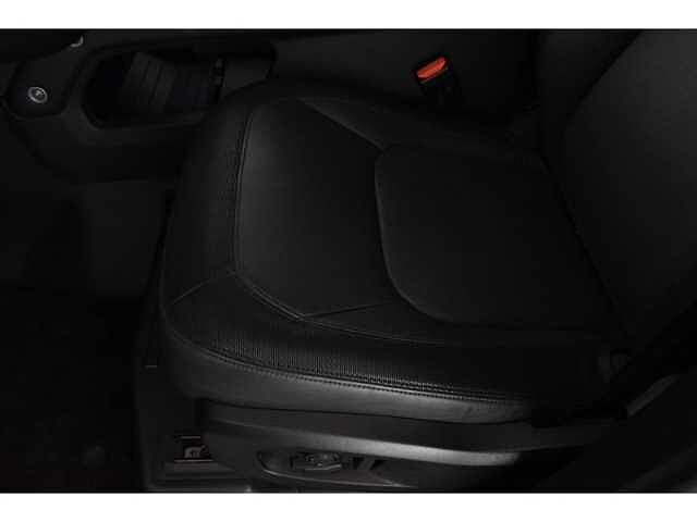 Land Rover Defender 110 Dynamic HSE