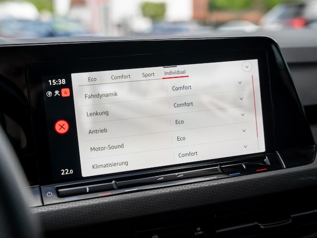 Volkswagen Golf 2.0 TSI