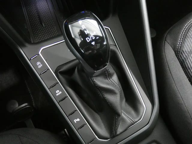 Volkswagen Polo 1.0 TSI DSG R-Line