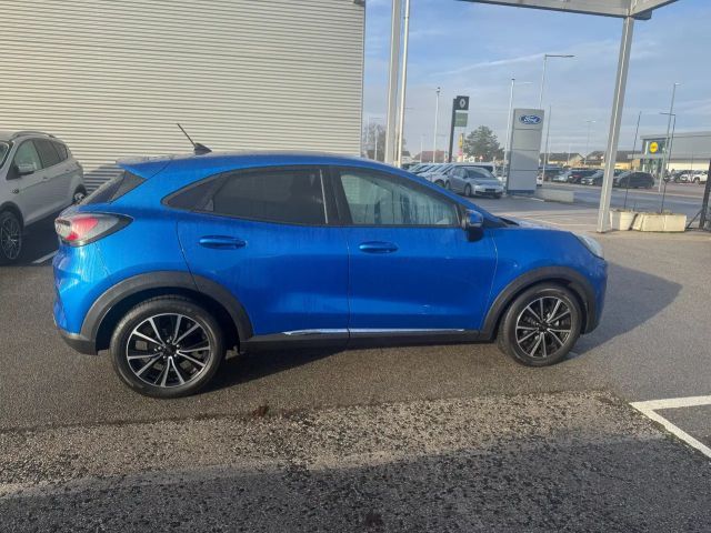 Ford Puma EcoBoost Titanium