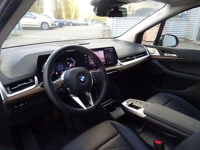 BMW 218 218d Active Tourer Luxury Line