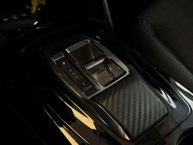 Peugeot E-2008 Allure Pack