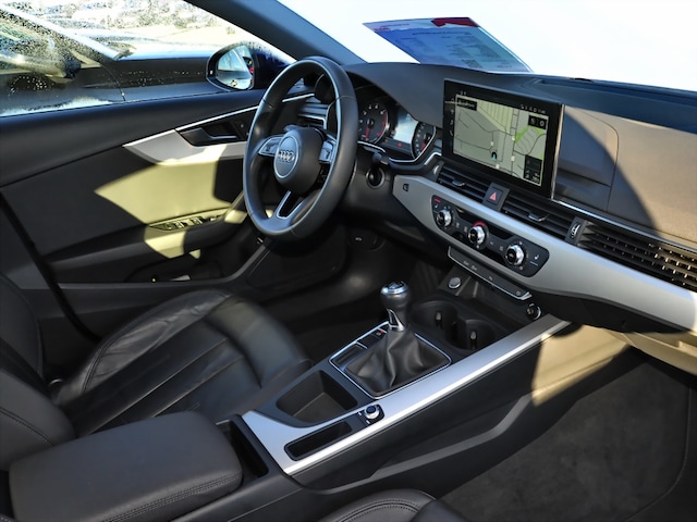 Audi A4 35 TFSI Sedan