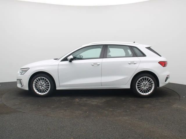 Audi A3 30 TDI Sedan