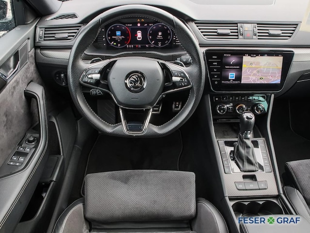 Skoda Superb 2.0 TDI Combi Sportline