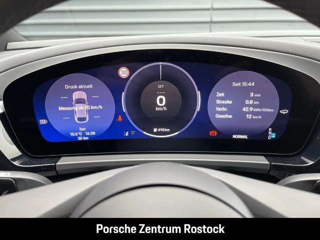 Porsche Macan Luftfederung Panoramadach LED-Matrix