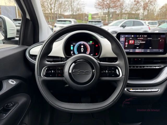 Fiat 500e +Klimaaut.+Keyless+Tempomat+Schildererkennung