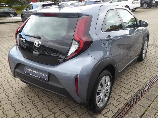 Toyota Aygo X Business Hatchback