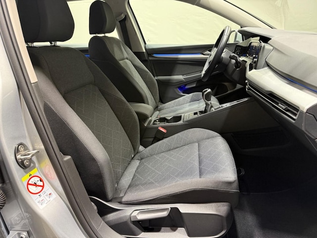 Volkswagen Golf 1.0 TSI Life Variant