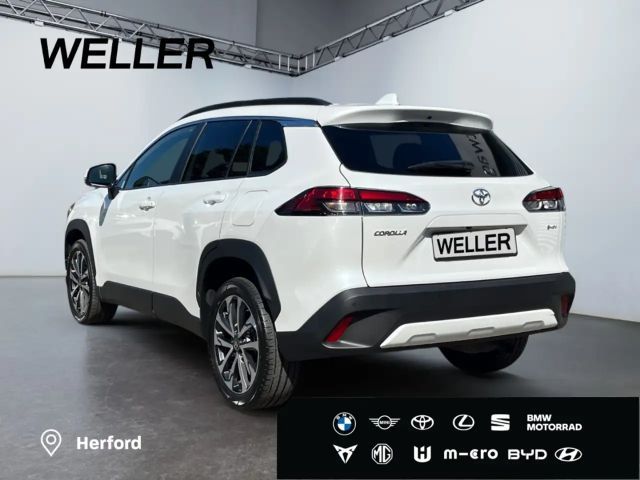 Toyota Corolla Cross Hybride Team D