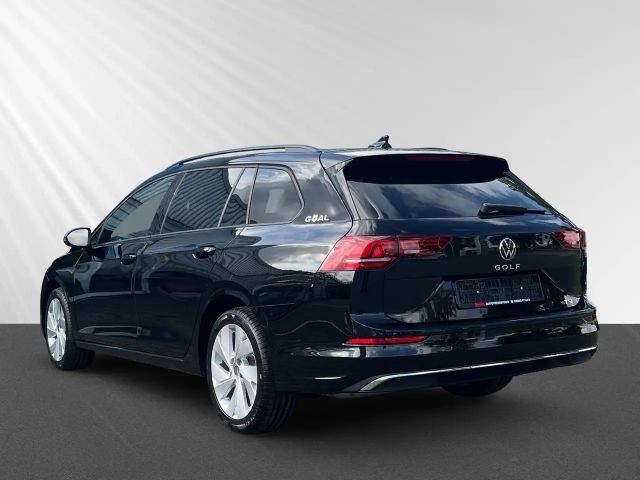 Volkswagen Golf 1.5 eTSI Variant