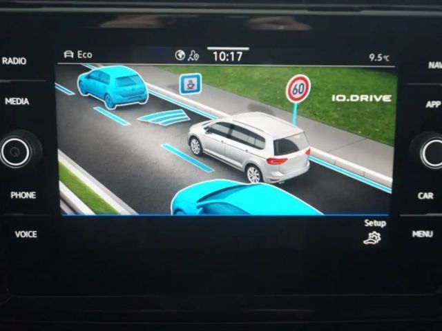 Volkswagen Touran DSG R-Line