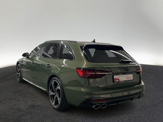 Audi S4 Avant Quattro