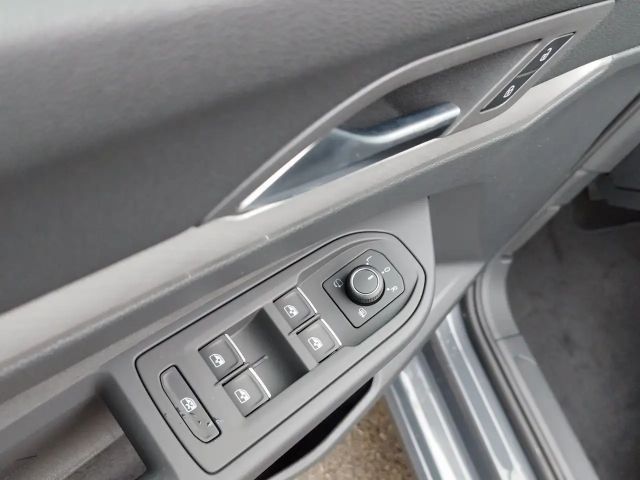 Volkswagen Golf Rabbit TSI