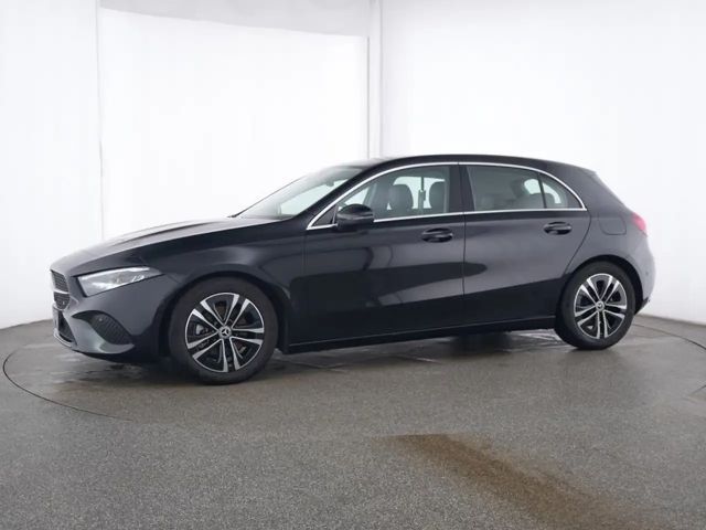 Mercedes-Benz A 180 Progressive