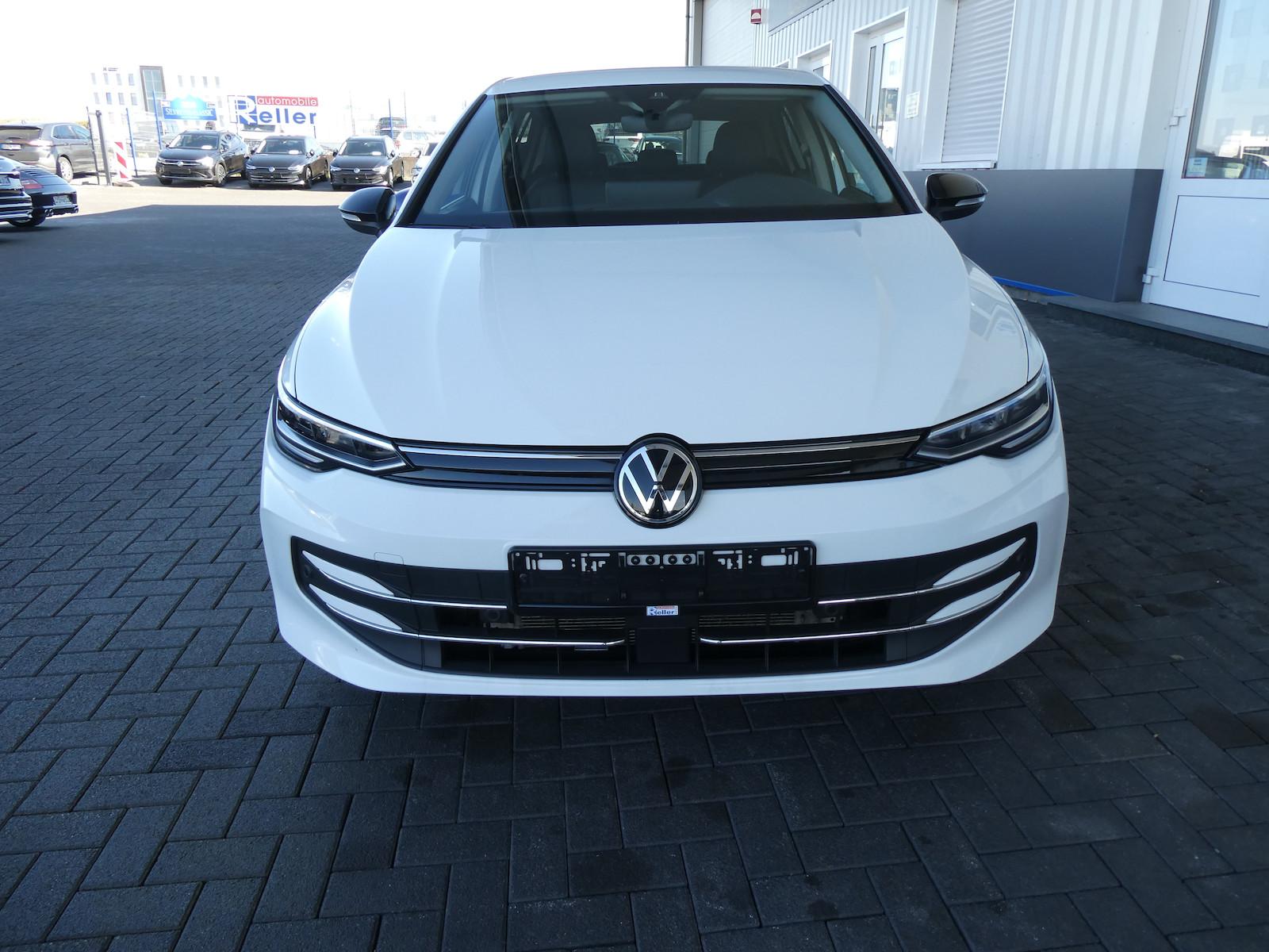 Volkswagen Golf 1.5 eTSI Golf VIII