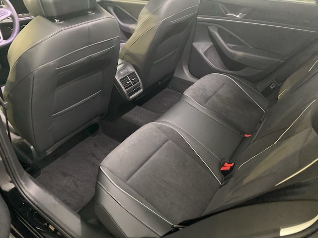 Volkswagen Passat 2.0 TDI Business DSG Variant