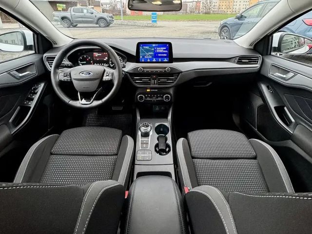 Ford Focus Cool & Connect