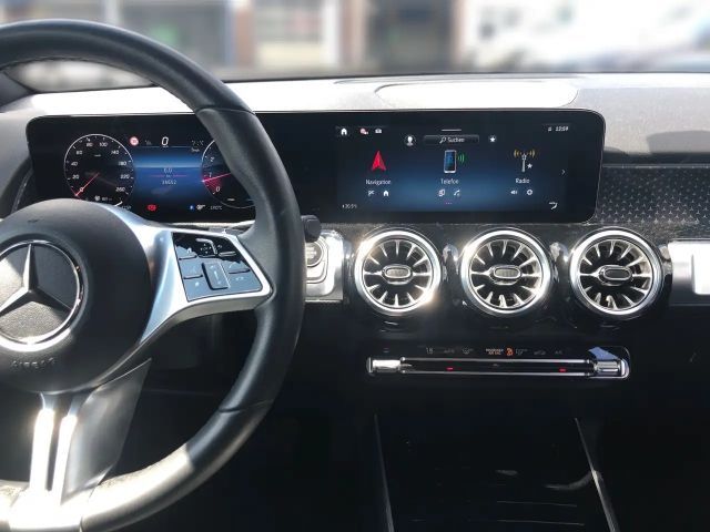 Mercedes-Benz GLB 200 Progressive