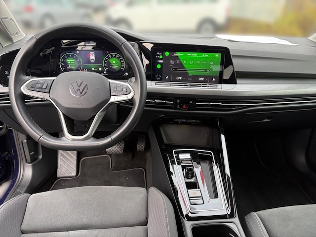 Volkswagen Golf 2.0 TSI Golf VIII Variant