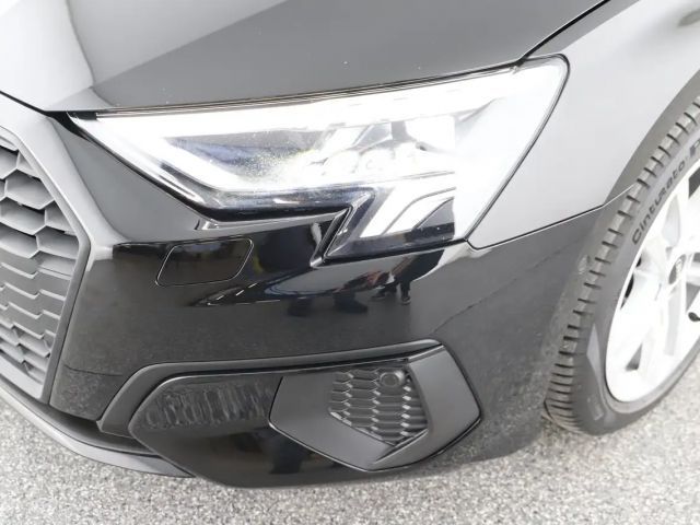 Audi A3 30 TDI Sedan