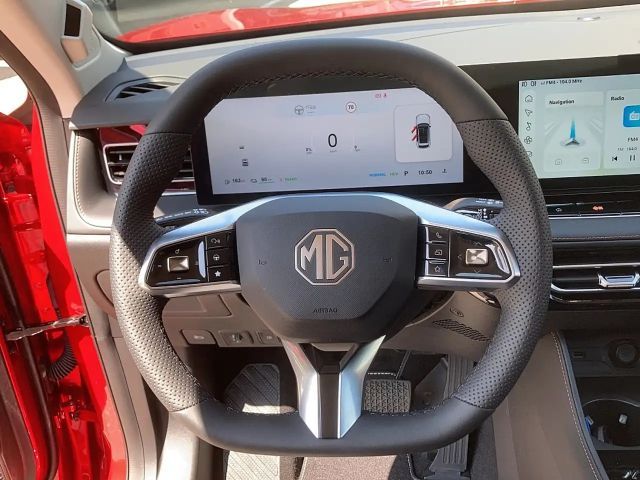 MG HS Luxury