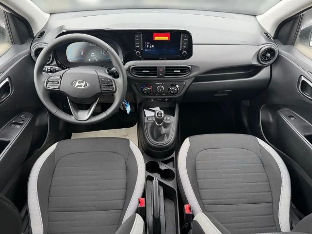 Hyundai i10 2WD Trend
