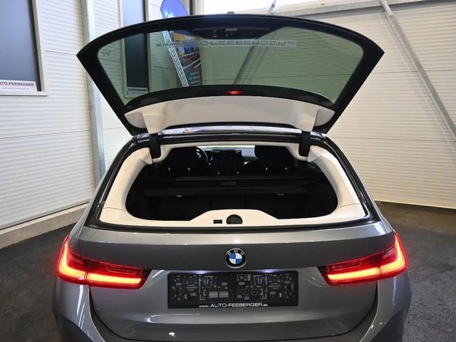 BMW 320 320d Touring xDrive