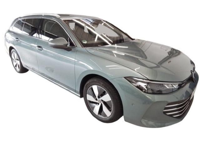 Volkswagen Passat 1.5 eTSI Business DSG Variant