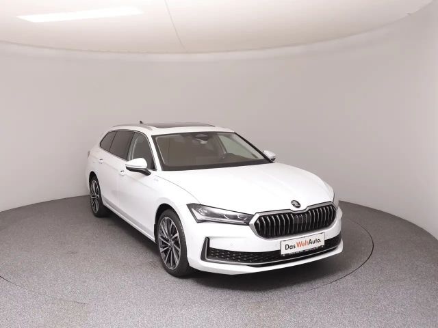 Skoda Superb iV