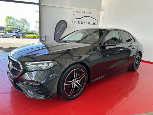 Mercedes-Benz E 200 AMG Line Sedan