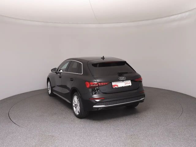 Audi A3 30 TFSI Sedan