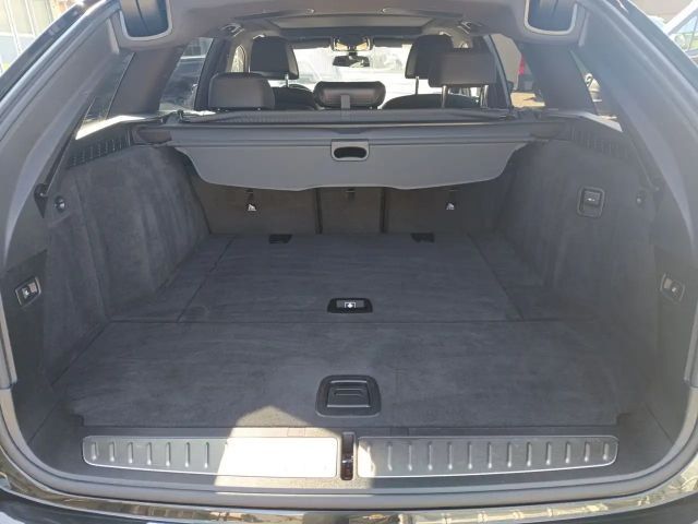 BMW 530 530i M-Sport Touring xDrive