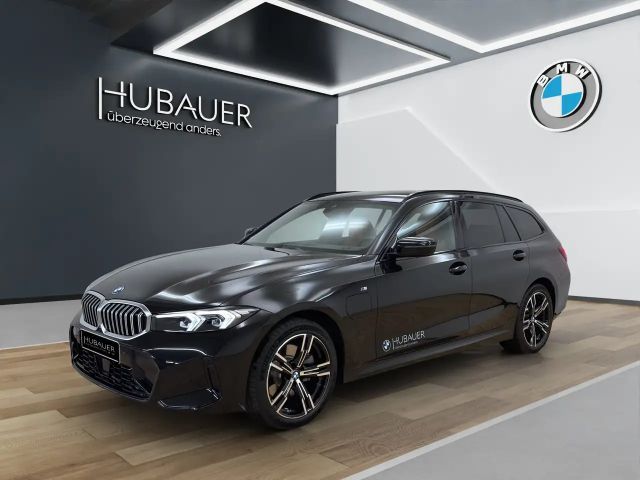BMW 330 330e Touring xDrive