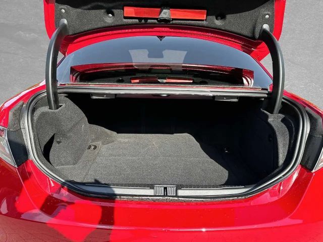 Alfa Romeo Giulia AT8 Q4 Turbo