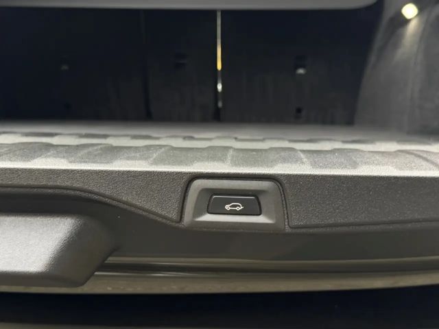 BMW X5 i CRYSTAL PANO-SKY GESTIK H/K HUD LASER