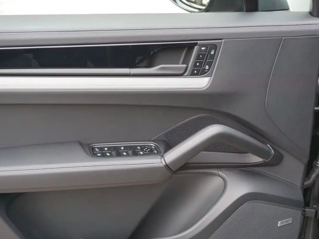 Porsche Cayenne Coupé E-Hybrid S