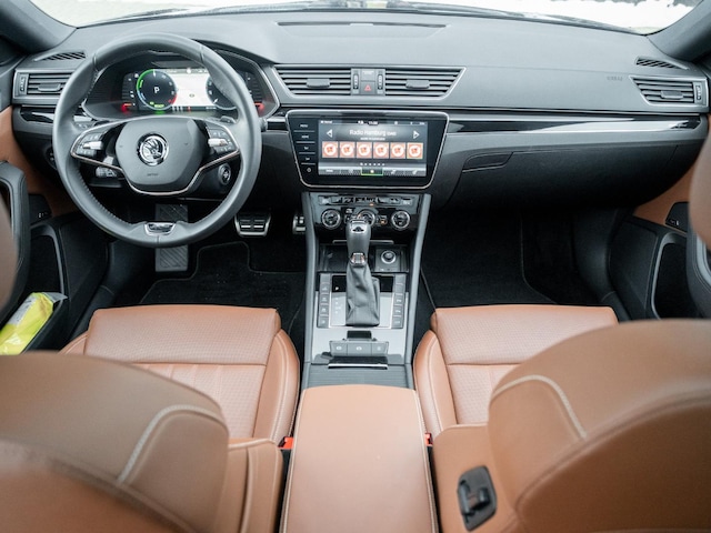 Skoda Superb 1.4 TSI Combi iV