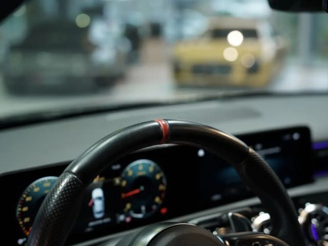 Mercedes-Benz A 35 AMG 4MATIC AMG Line