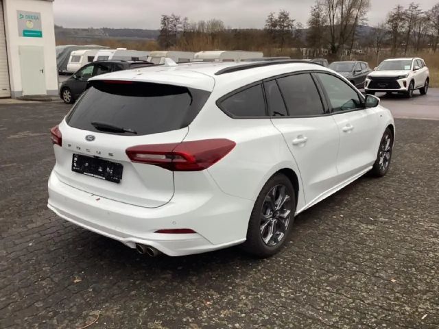Ford Focus ST Line Wagon