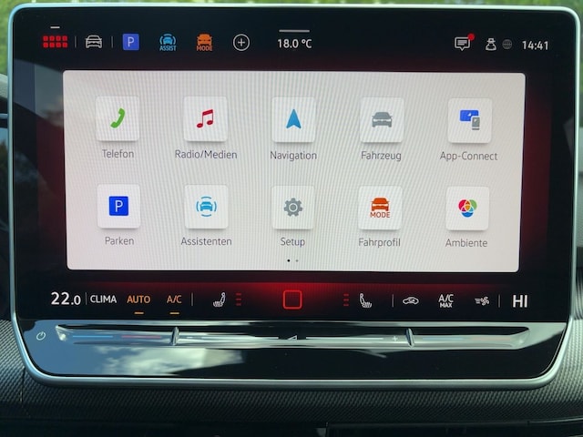 Volkswagen Golf DSG Golf VIII IQ.Drive R-Line