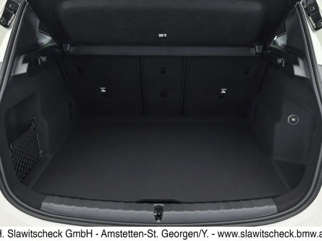 BMW 218 218d Active Tourer Sedan