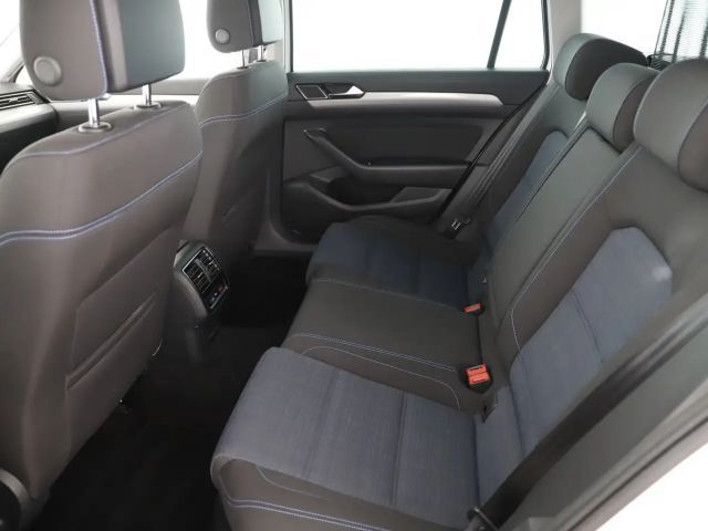 Volkswagen Passat GTE Variant